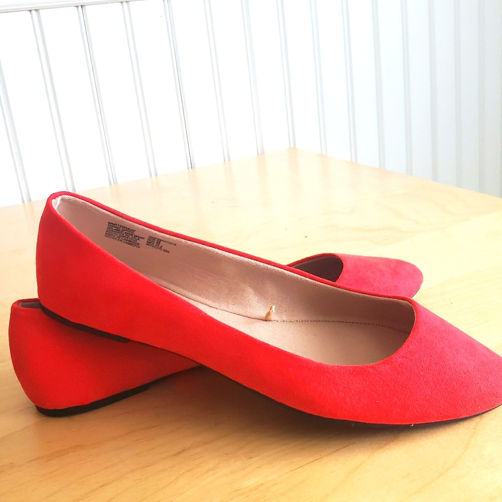 Cute Red suede flats